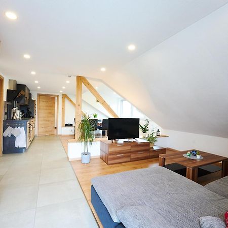 Ruhige Ferienwohnung nähe des Zentrums Marktoberdorf Exterior foto