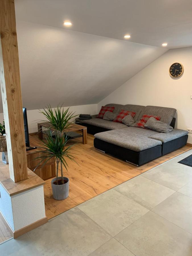 Ruhige Ferienwohnung nähe des Zentrums Marktoberdorf Exterior foto